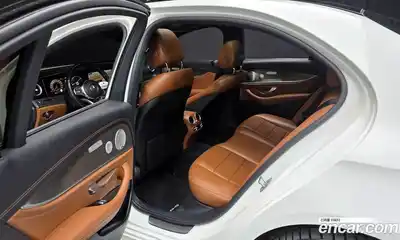 Mercedes-Benz E-Class 2020 2.0 Автомат в Москве № 194398, миниатюра 11