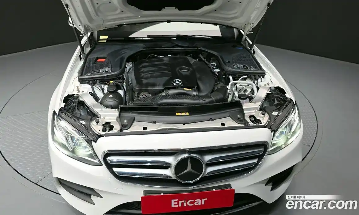 Mercedes-Benz E-Class 2020 2.0 Автомат в Москве № 194398, фото 6