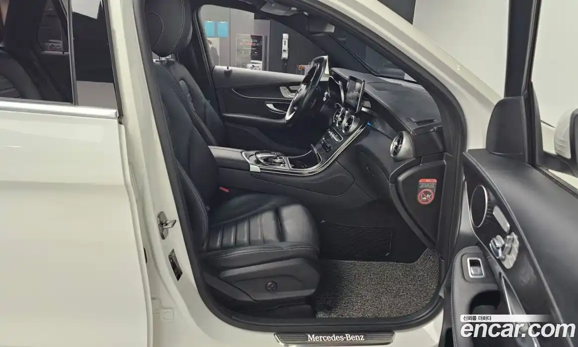 Mercedes-Benz GLC-Class 2016 2.1 Автомат в Москве № 194791, фото 11