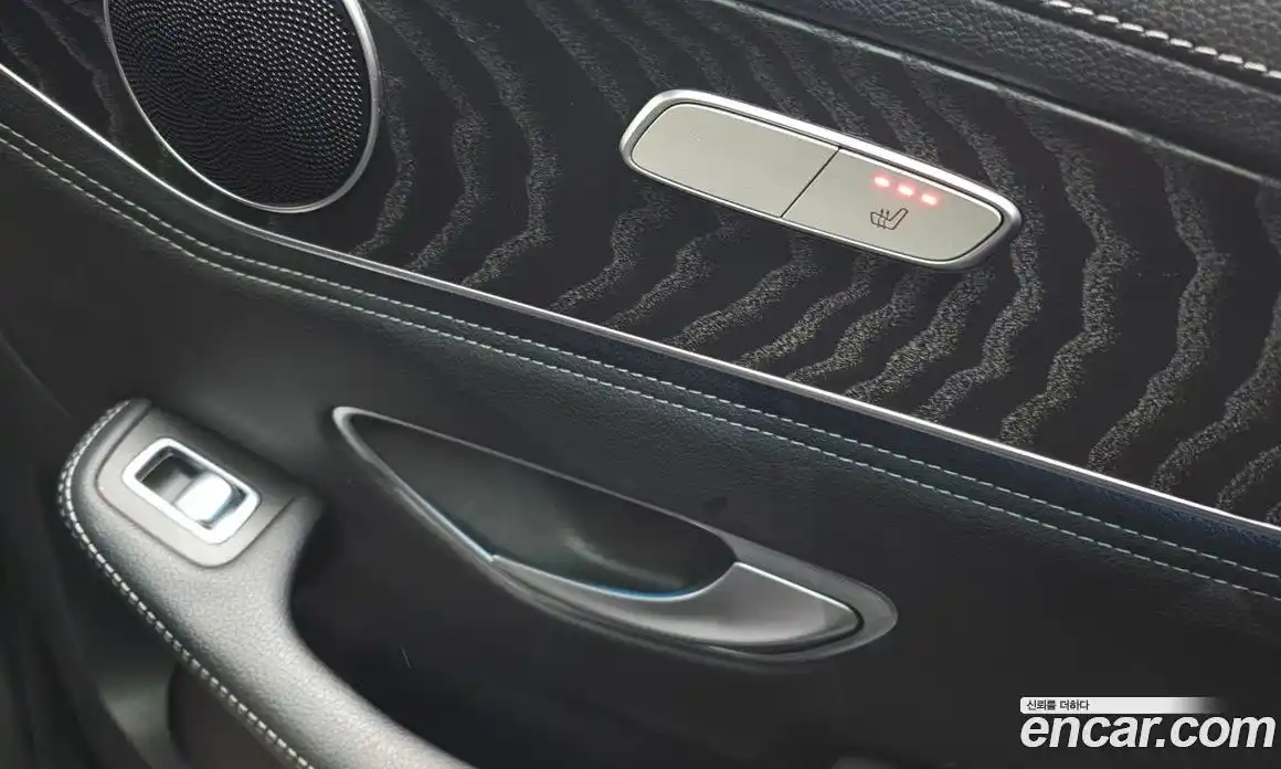 Mercedes-Benz GLC-Class 2016 2.1 Автомат в Москве № 194791, фото 19