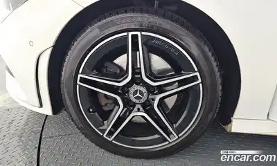 Mercedes-Benz CLA-Class 2022 2.0 Автомат в Москве № 195704, миниатюра 5
