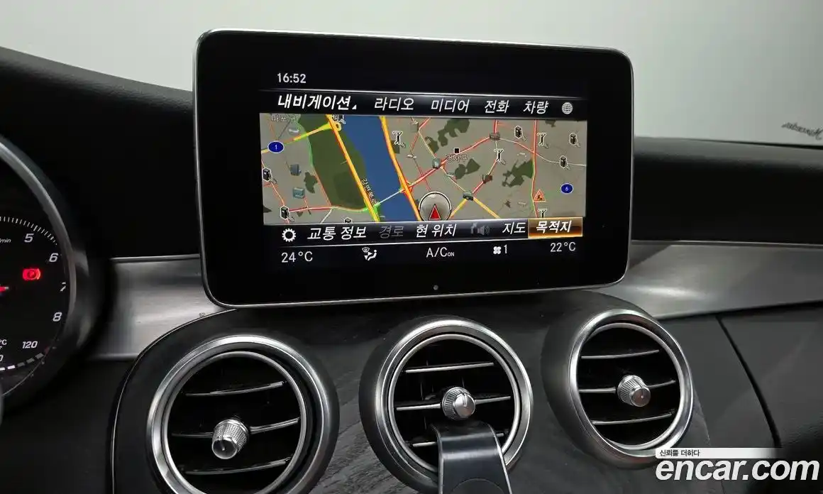 Mercedes-Benz C-Class 2018 2.0 Автомат в Москве № 195714, фото 14