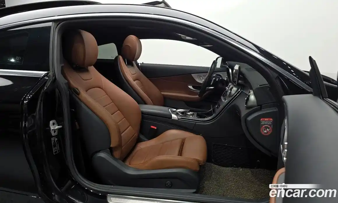 Mercedes-Benz C-Class 2018 2.0 Автомат в Москве № 195714, фото 10