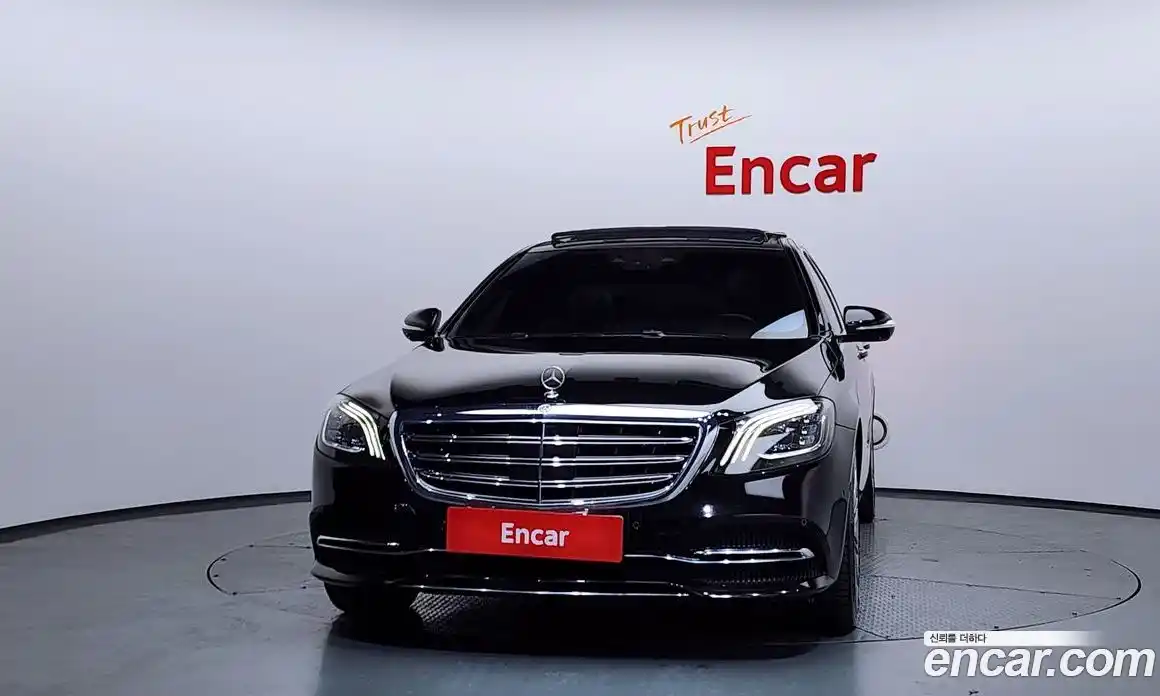 Mercedes-Benz S-Class 2019 4.0 Автомат в Москве № 195740, фото 3