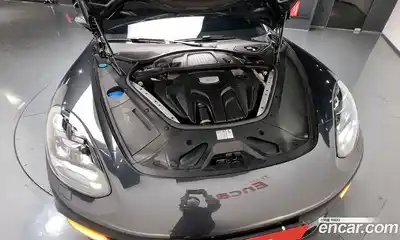 Porsche Panamera 2018 3.0 Автомат в Москве № 197135, миниатюра 6