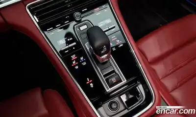 Porsche Panamera 2018 3.0 Автомат в Москве № 197135, миниатюра 9