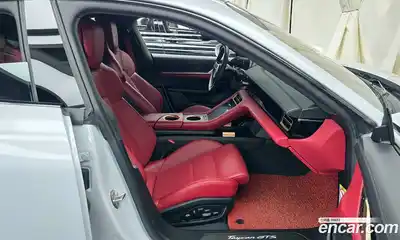 Porsche Taycan 2022 0.1 Автомат в Москве № 197298, миниатюра 11