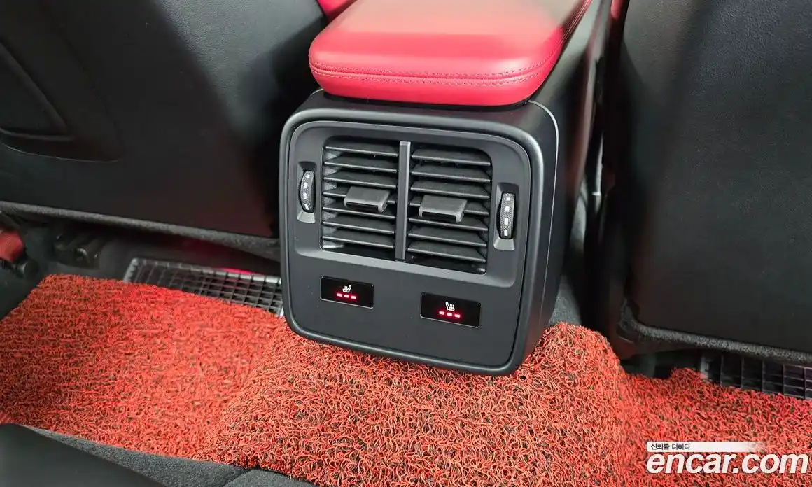 Porsche Taycan 2022 0.1 Автомат в Москве № 197298, фото 19