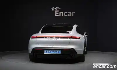 Porsche Taycan 2022 0.1 Автомат в Москве № 197298, миниатюра 4