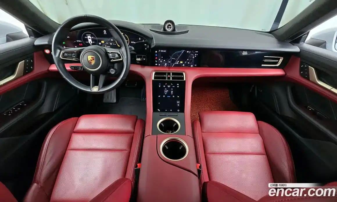 Porsche Taycan 2022 0.1 Автомат в Москве № 197298, фото 7