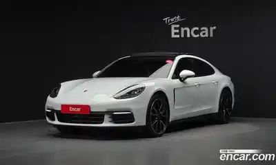 Porsche Panamera, 2018