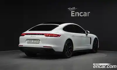 Porsche Panamera 2018 3.0 Автомат в Москве № 197507, миниатюра 2
