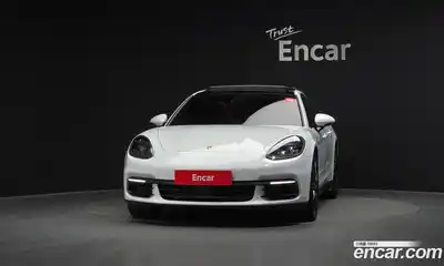 Porsche Panamera 2018 3.0 Автомат в Москве № 197507, миниатюра 3