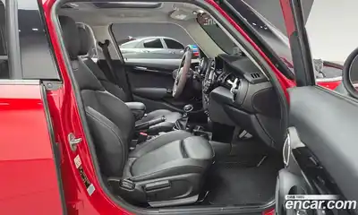 Mini Cooper 2018 1.5 Автомат в Москве № 198443, миниатюра 10