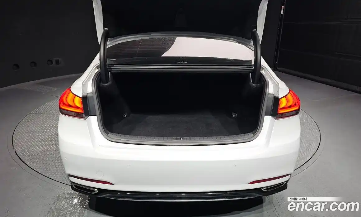 Genesis G80 2017 3.3 Автомат в Москве № 21131, фото 20