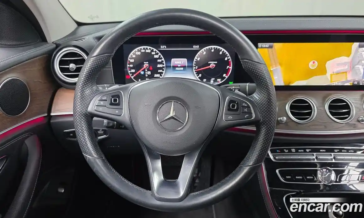 Mercedes-Benz E-Class 2017 2.0 Автомат в Москве № 212244, фото 14