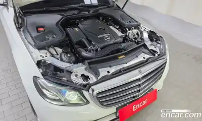 Mercedes-Benz E-Class 2017 2.0 Автомат в Москве № 212244, миниатюра 6