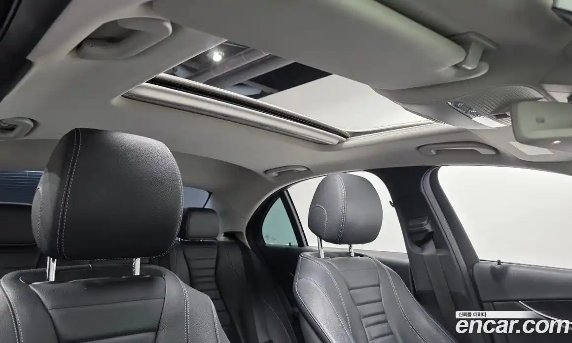 Mercedes-Benz E-Class 2017 1.9 Автомат в Москве № 212258, фото 17