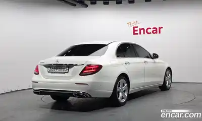 Mercedes-Benz E-Class 2017 1.9 Автомат в Москве № 212258, миниатюра 2