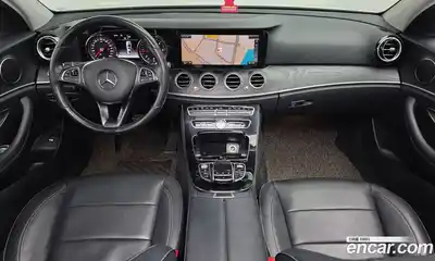 Mercedes-Benz E-Class 2017 1.9 Автомат в Москве № 212258, миниатюра 7