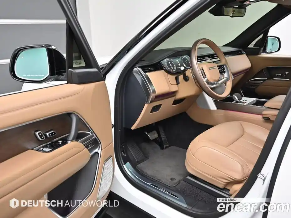 Land Rover Range-Rover 2024 4.4 Автомат в Москве № 213885, фото 11