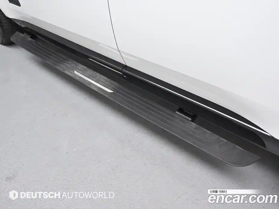 Land Rover Range-Rover 2024 4.4 Автомат в Москве № 213885, фото 17