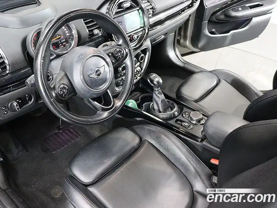 Mini Clubman 2017 2.0 Автомат в Москве № 214396, фото 10