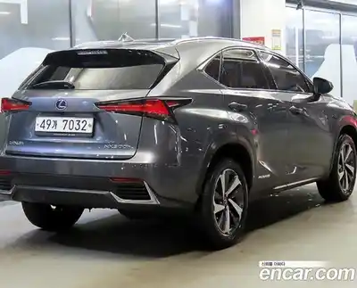 Lexus NX 2020 2.5 Вариатор в Москве № 214813, миниатюра 4