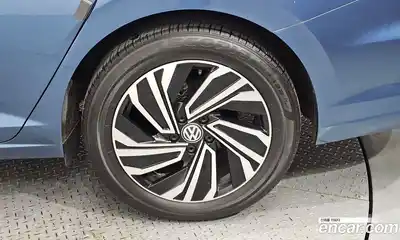 Volkswagen Jetta 2020 1.4 Автомат в Москве № 214900, миниатюра 5