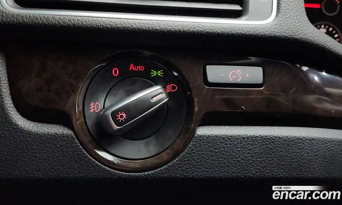 Volkswagen Passat 2014 2.0 Автомат в Москве № 215324, фото 17