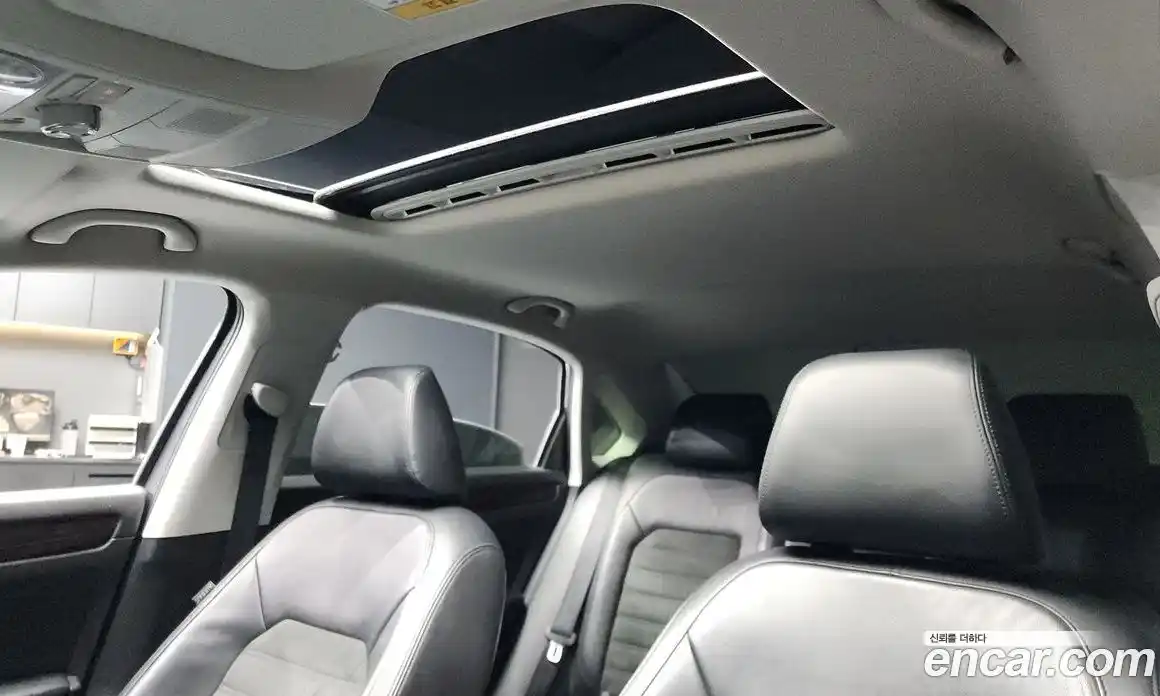 Volkswagen Passat 2014 2.0 Автомат в Москве № 215324, фото 19