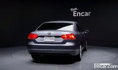 Volkswagen Passat 2014 2.0 Автомат в Москве № 215324, миниатюра 4