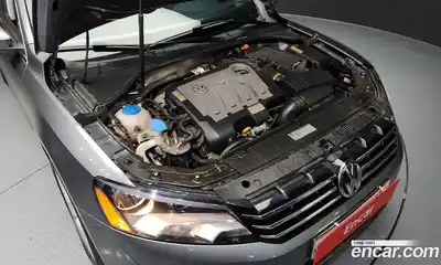 Volkswagen Passat 2014 2.0 Автомат в Москве № 215324, миниатюра 6