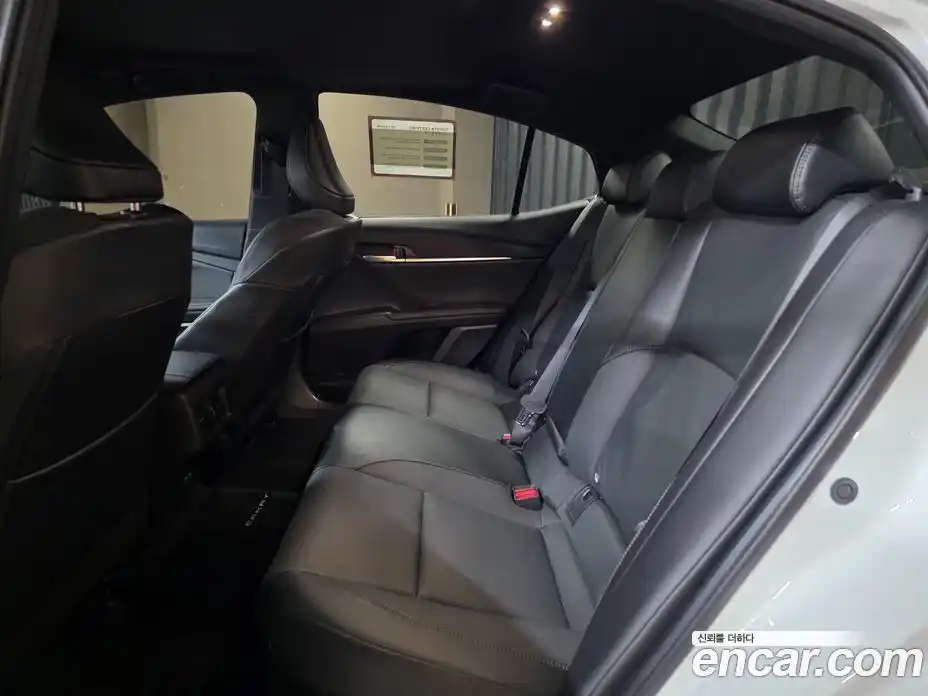 Toyota Camry 2025 2.5 Автомат в Москве № 215599, фото 17