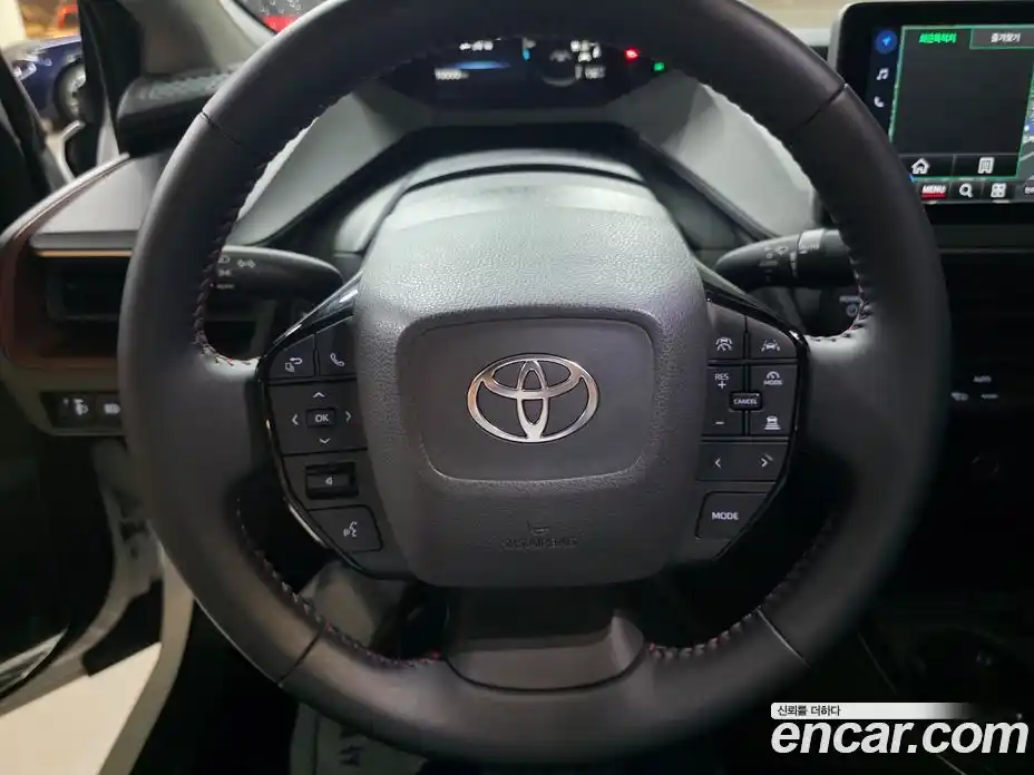 Toyota Prius 2024 2.0 Автомат в Москве № 215611, фото 11