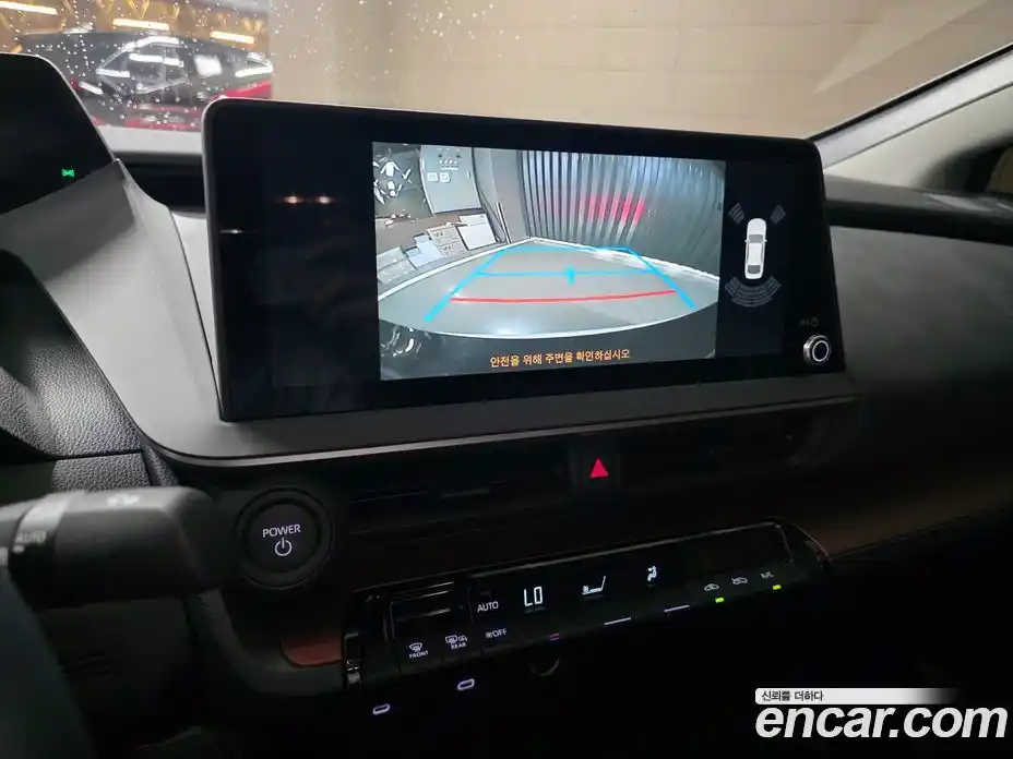 Toyota Prius 2024 2.0 Автомат в Москве № 215611, фото 12