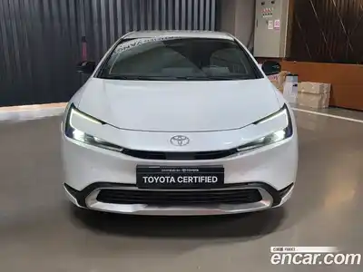 Toyota Prius 2024 2.0 Автомат в Москве № 215611, миниатюра 3