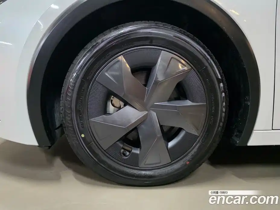 Toyota Prius 2024 2.0 Автомат в Москве № 215611, фото 5