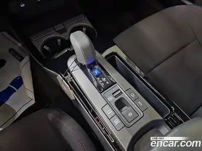 Toyota Prius 2024 2.0 Автомат в Москве № 215611, миниатюра 9