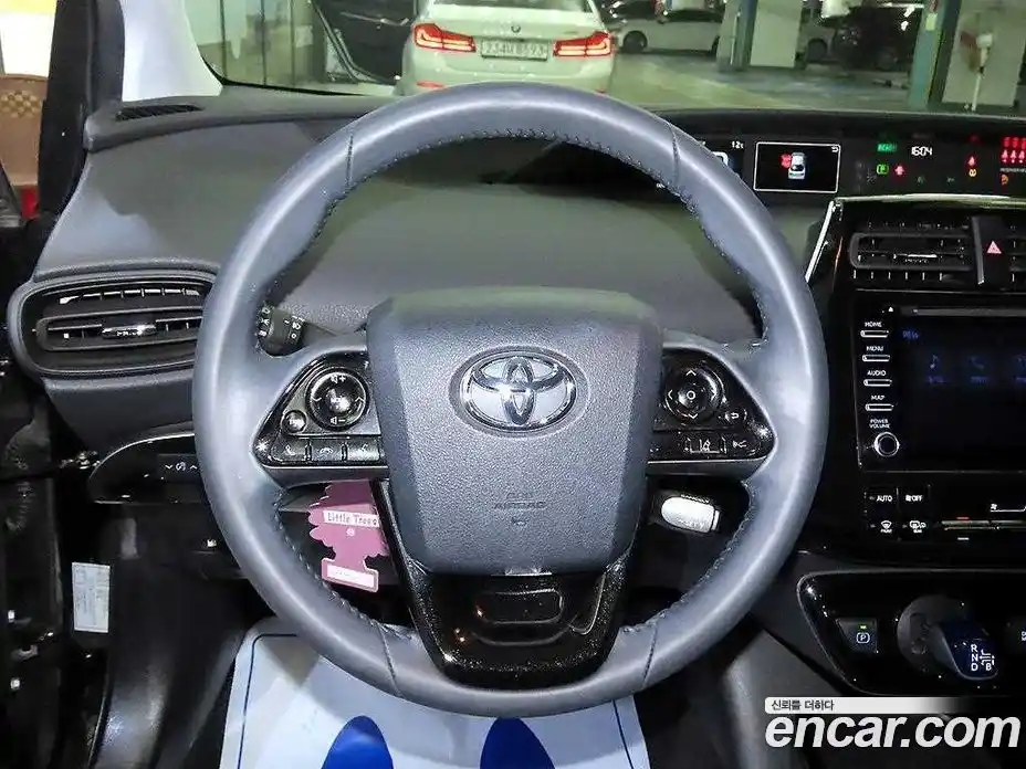 Toyota Prius 2022 1.8 Автомат в Москве № 215657, фото 8