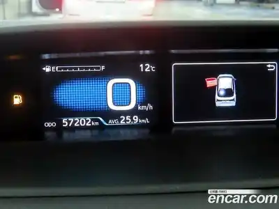 Toyota Prius 2022 1.8 Автомат в Москве № 215657, миниатюра 9