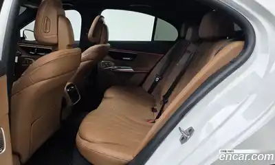 Mercedes-Benz E-Class 2024 3.0 Автомат в Москве № 216253, миниатюра 12