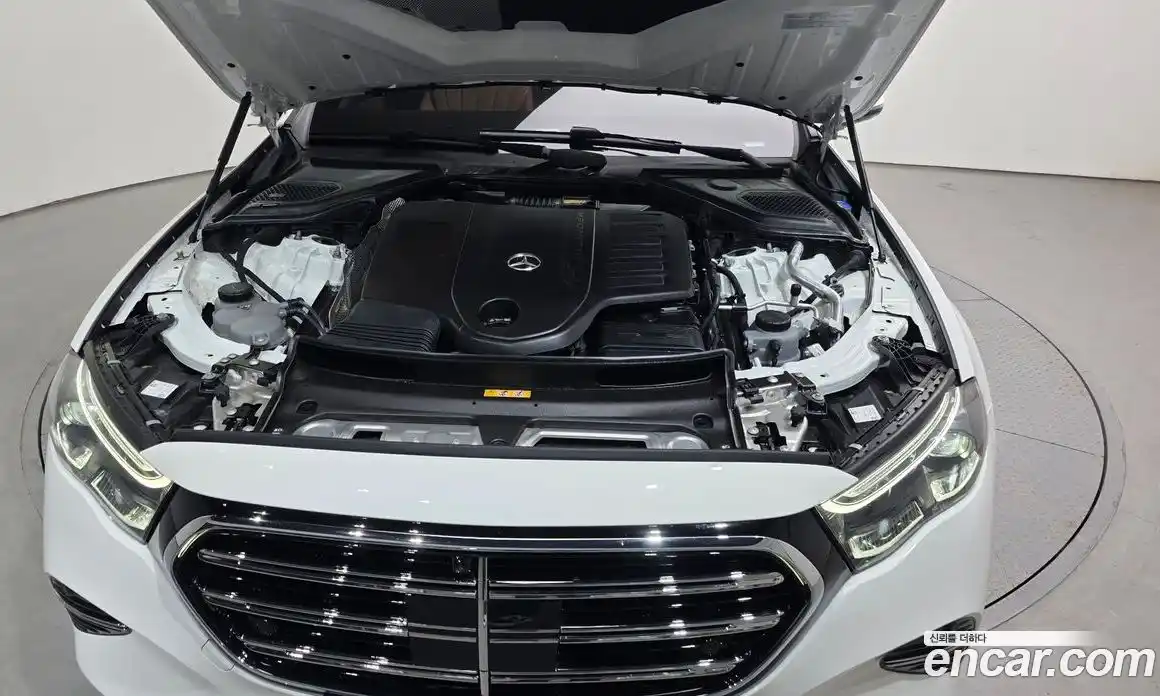 Mercedes-Benz E-Class 2024 3.0 Автомат в Москве № 216253, фото 6