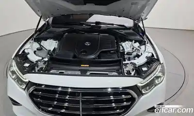 Mercedes-Benz E-Class 2024 3.0 Автомат в Москве № 216253, миниатюра 6