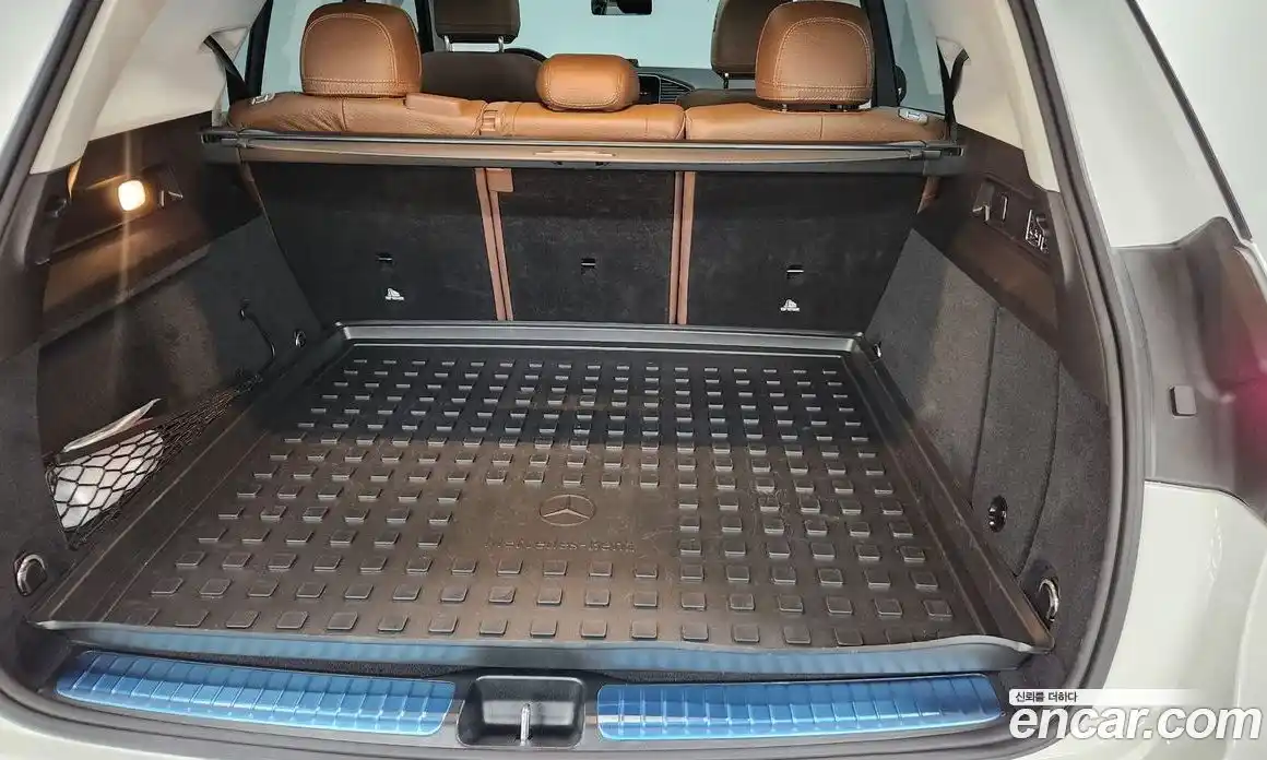 Mercedes-Benz GLE-Class 2024 3.0 Автомат в Москве № 219195, фото 13