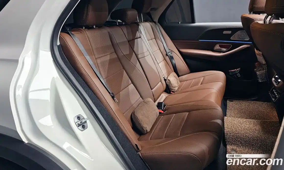 Mercedes-Benz GLE-Class 2024 2.0 Автомат в Москве № 220453, фото 12