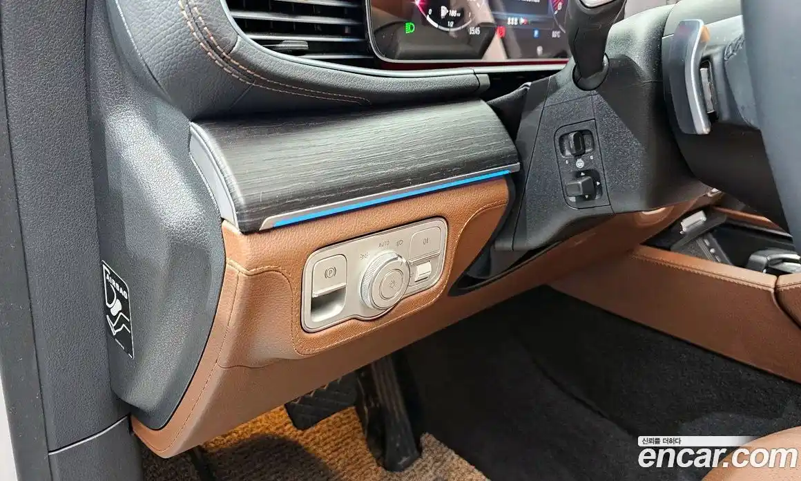 Mercedes-Benz GLE-Class 2024 2.0 Автомат в Москве № 220453, фото 17