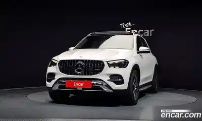 Mercedes-Benz GLE-Class 2024 2.0 Автомат в Москве № 220453, миниатюра 3