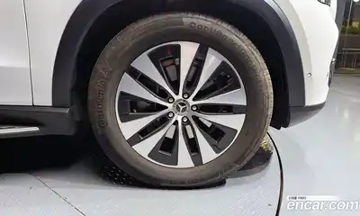 Mercedes-Benz GLE-Class 2024 2.0 Автомат в Москве № 220453, миниатюра 5