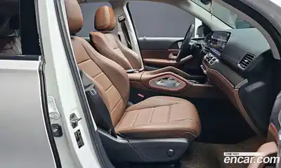 Mercedes-Benz GLE-Class 2024 2.0 Автомат в Москве № 220453, миниатюра 10